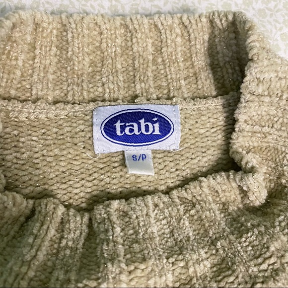 Mockneck cableknit sweater - Picture 5 of 5